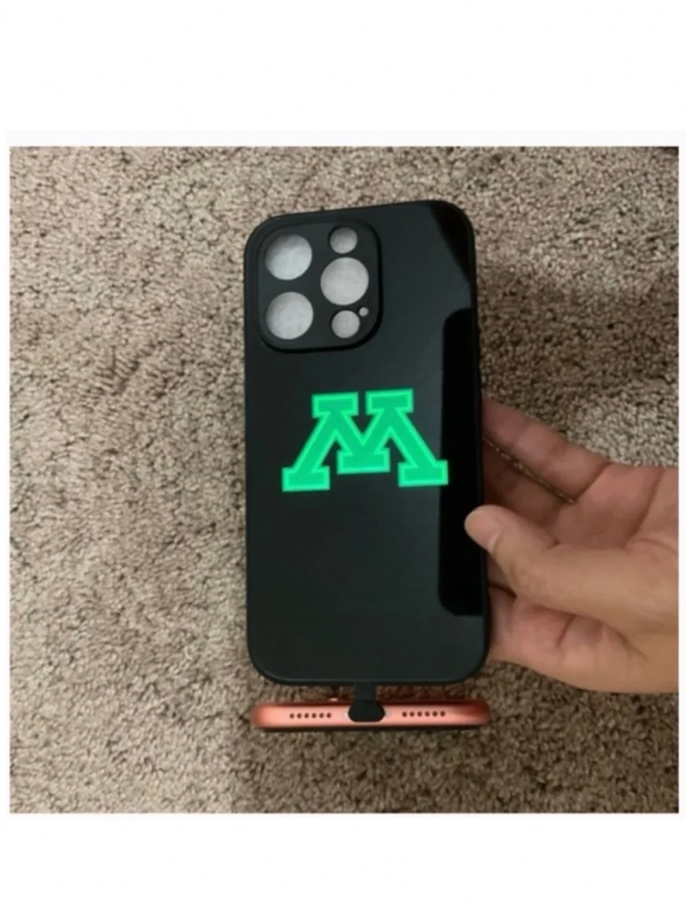 4 items.iPhone 14pro LED light up case, Call Flash Phone Case